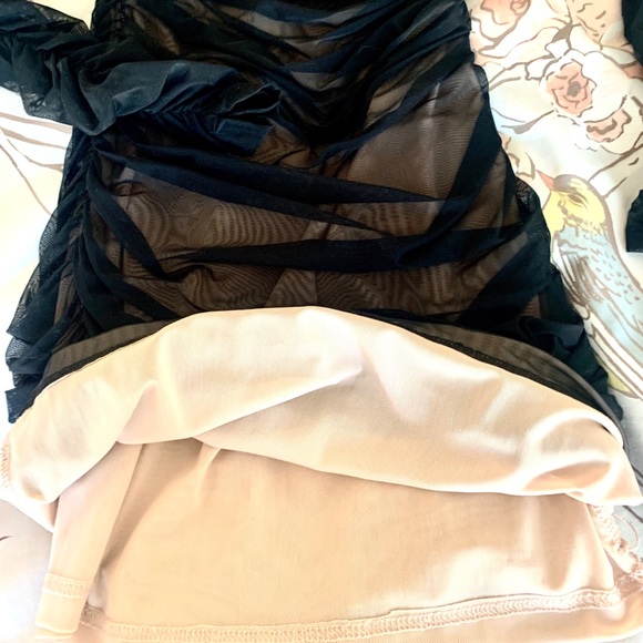 Bebe Bodycon Ruching Dress - Picture 6 of 9